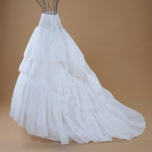 Jupon de mariage une ligne de soie