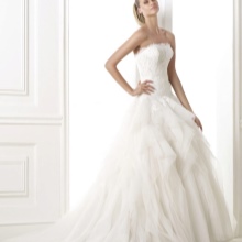 A Pronovias csodálatos esküvői ruha a DREAMS kollekcióból