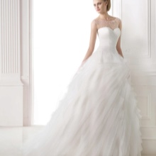 A Pronovias esküvői ruha