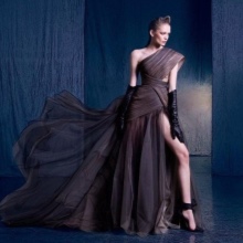 Robe en mousseline noire