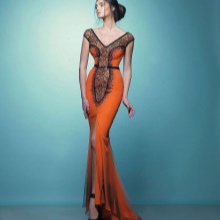 Robe de soirée avec train