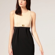 Robe bicolore pour le personnage Poire (triangle)