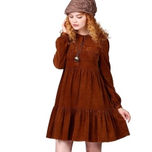 Robe chaude en velours à taille haute et manches longues