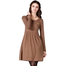 Robe tricotée à taille haute pour l'hiver
