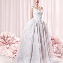 Robe de mariée baroque