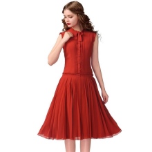 Robe à taille basse avec jupe plissée