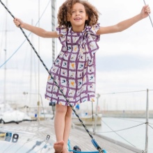 Robe d'été pour les filles dans la boîte