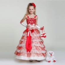 Robe du Nouvel An pour la fille blanche et rouge