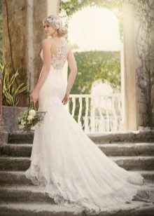 Robe de mariée longue au dos