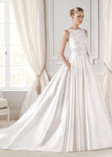 Robe de mariée longue ligne