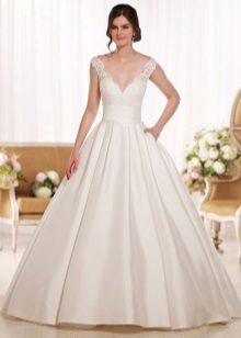 robe de mariée avec un train