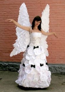 Robe de mariée longue en papier