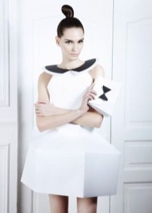 Robe de mariée en papier originale
