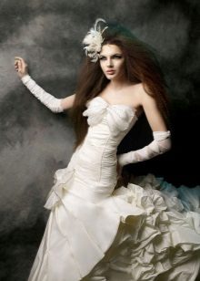 Robe de mariée pour filles aux petits seins
