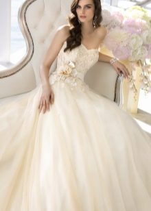 Robe de mariée magnifique