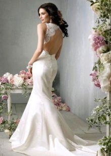 Robe de mariée avec dos ouvert
