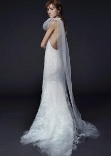 Robe de mariée avec dos ouvert de Wong