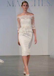Robe de mariée en dentelle courte droite