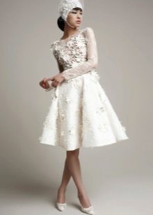 Coiffe originale pour une robe de mariée