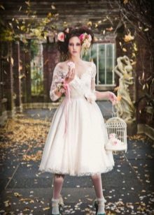 Robe de mariée courte spectaculaire