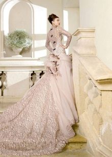 Robe de mariée originale par Atelier Aimee