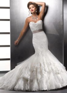 Robe de mariée sirène à volants horizontaux