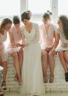 Robe de mariée de style provençal à manches longues transparentes