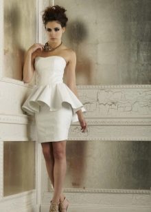 Robe de mariée courte avec basky