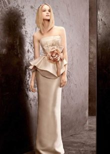 Robe de mariée à la crème