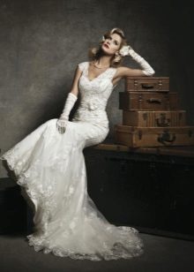 Robe de mariée avec de longs gants