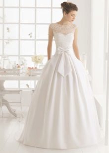 Robe de mariée en dentelle