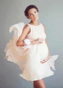 Robe de mariée de maternité en mousseline de soie