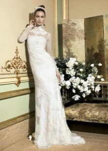 Robe de mariée droite fermée