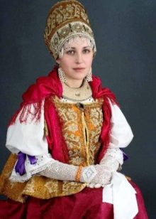 Costume de mariage russe
