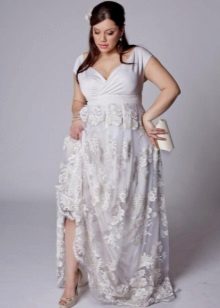 Robe de mariée de style empire avec jupe en dentelle