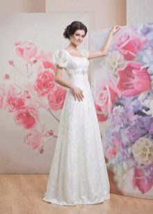 Robe de mariée en dentelle de style Empire