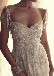 Robe de mariée perlée vintage