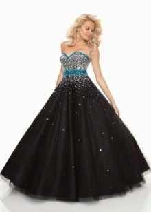 Robe de soirée pour une ligne complète avec des paillettes