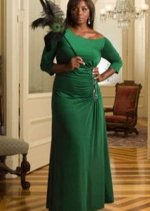 Cas de robe verte pour toute la soirée
