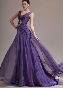Robe de soirée violette volant