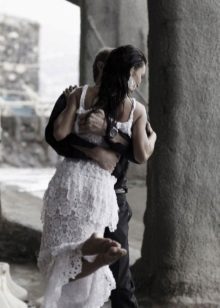 Robe de mariée au crochet de cercles