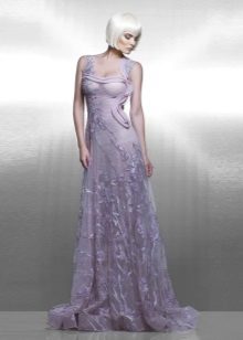 Robe de soirée en dentelle lilas