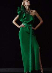 Robe de soirée verte à volants