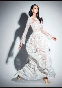 Robe en dentelle blanche de Zuhair Murad