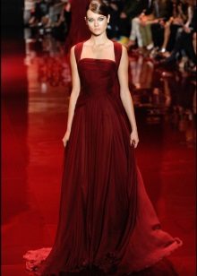 Robe de soirée bordeaux