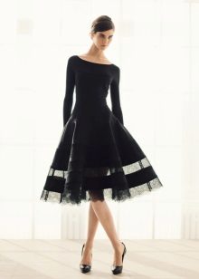 Robe courte fermée par Donna Karan