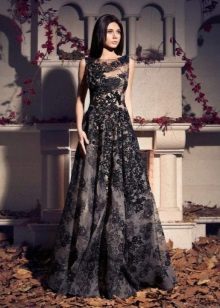 Robe en dentelle noire magnifique