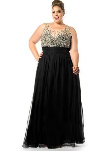 Robe noire le soir pour la pleine