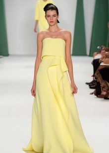 Robe de soirée de Carolina Herrera jaune