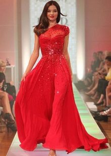 Robe de soirée rouge avec strass